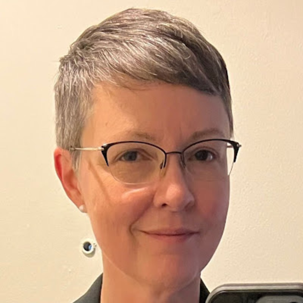 Meet your Posher, Marie-claude